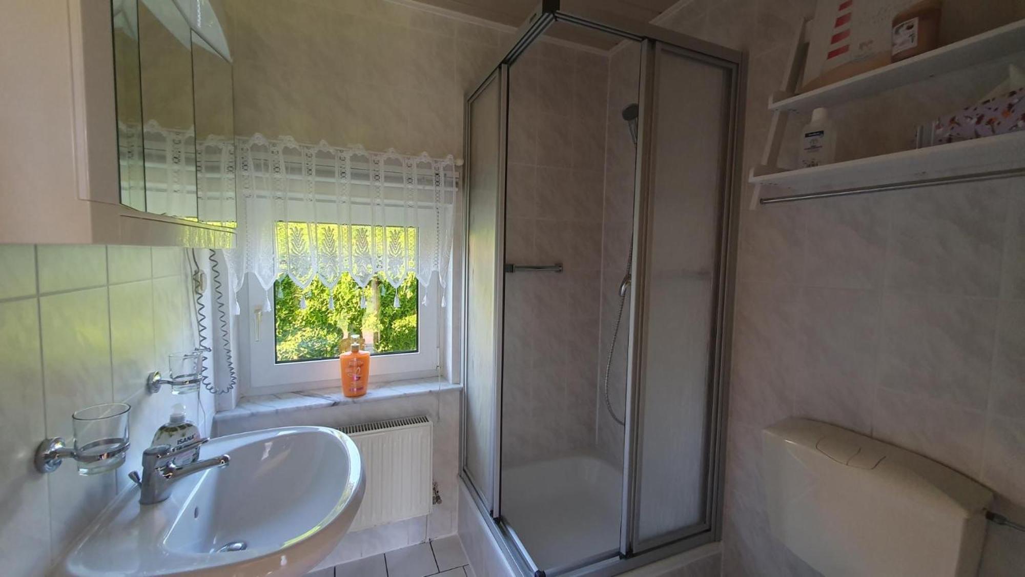 Ruhe & Entspannung An Der Ostsee - Ferienbungalow Baumann In Graal-Mueritz Luaran gambar